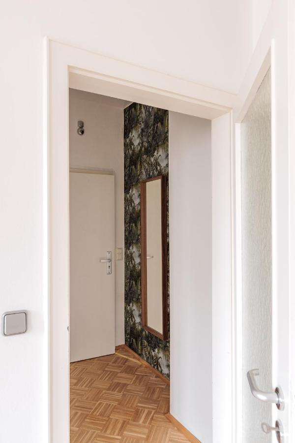 Flats 4 You, Moderne City Wohnung Naehe Hbf, Due-Messe 20 Min, Netflix, Kueche Duisburg Exterior photo