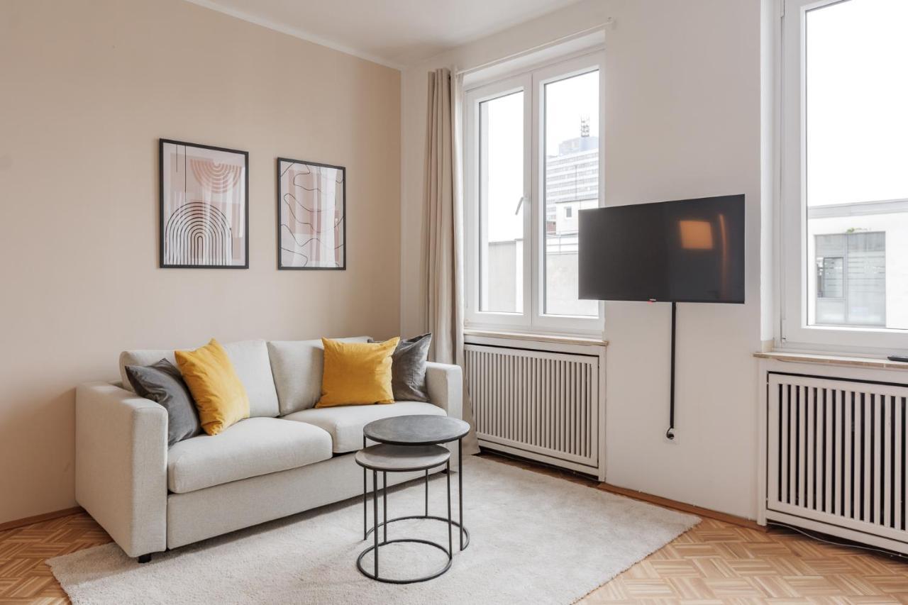Flats 4 You, Moderne City Wohnung Naehe Hbf, Due-Messe 20 Min, Netflix, Kueche Duisburg Exterior photo